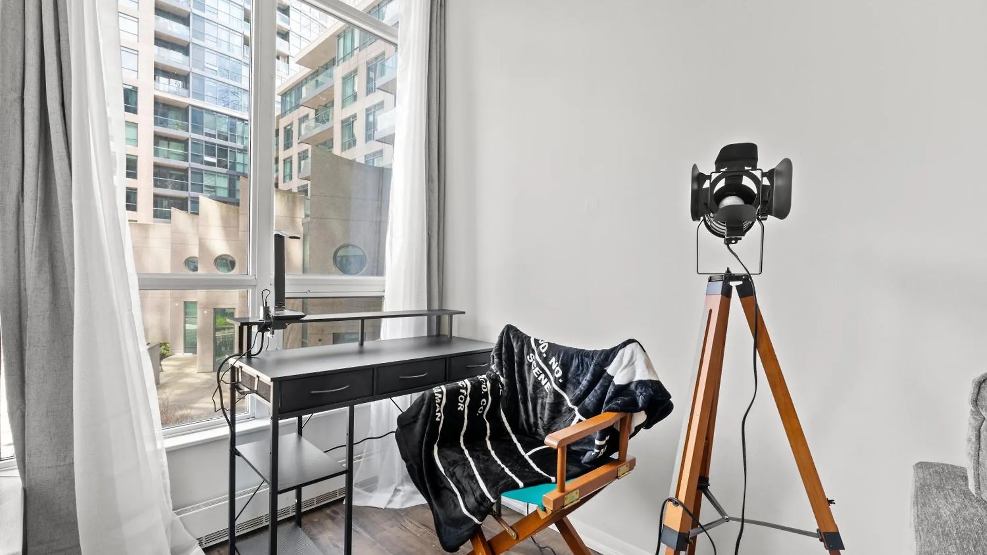 Globalstay Atlantis At Waterpark City Condos Toronto Apartment