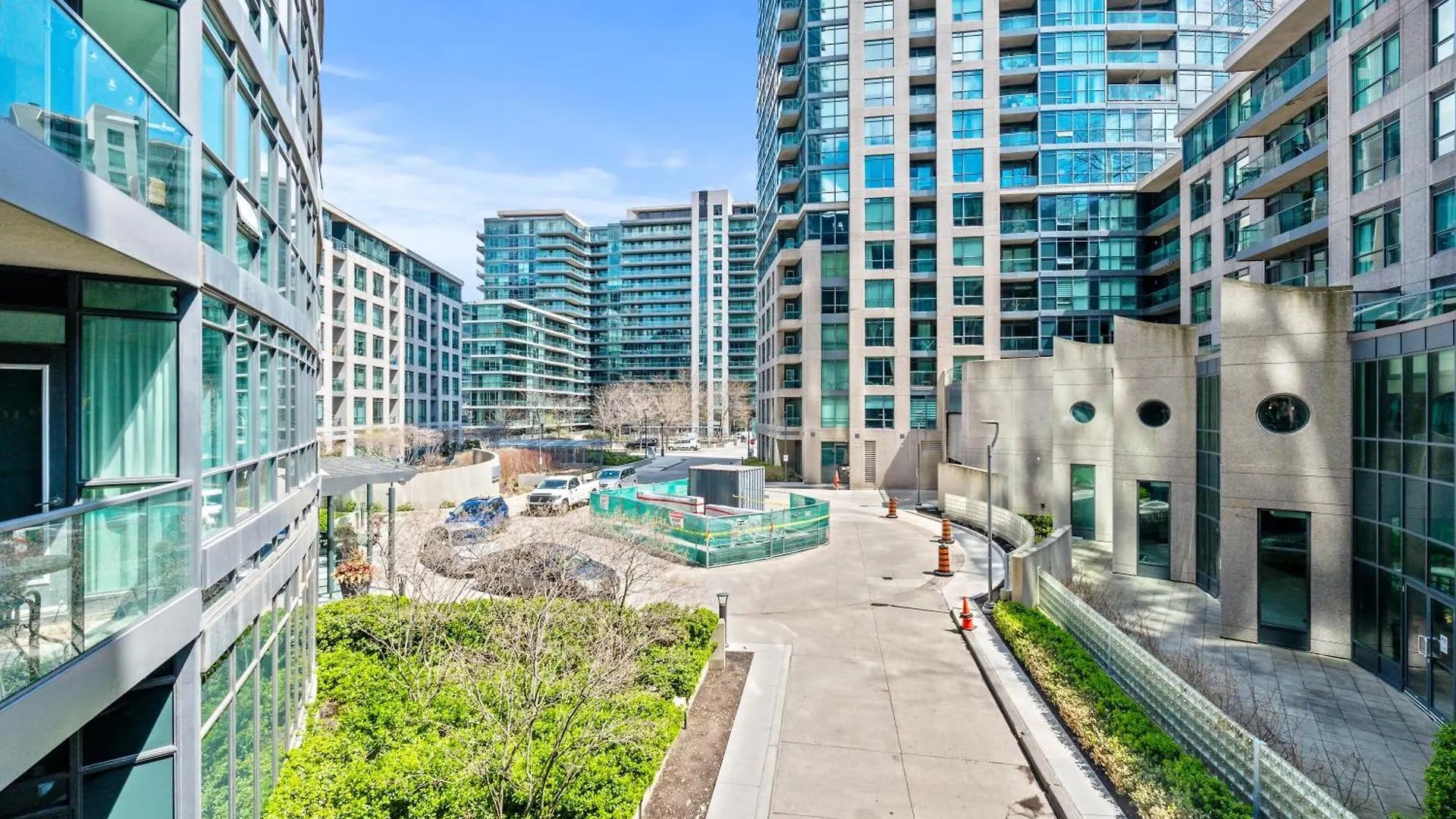 Globalstay Atlantis At Waterpark City Condos Toronto